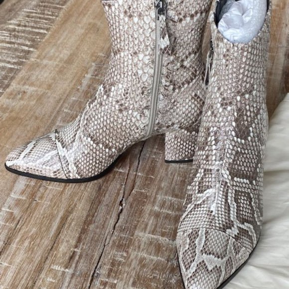 Alexandre Birman Rachel Python Boots on Sale! - Picture 12 of 15